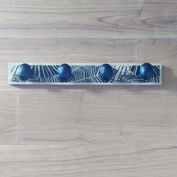 Solid Wood Wall Mounted Hook Rack With Bold Black Graphic Design - Picture 12 of 12